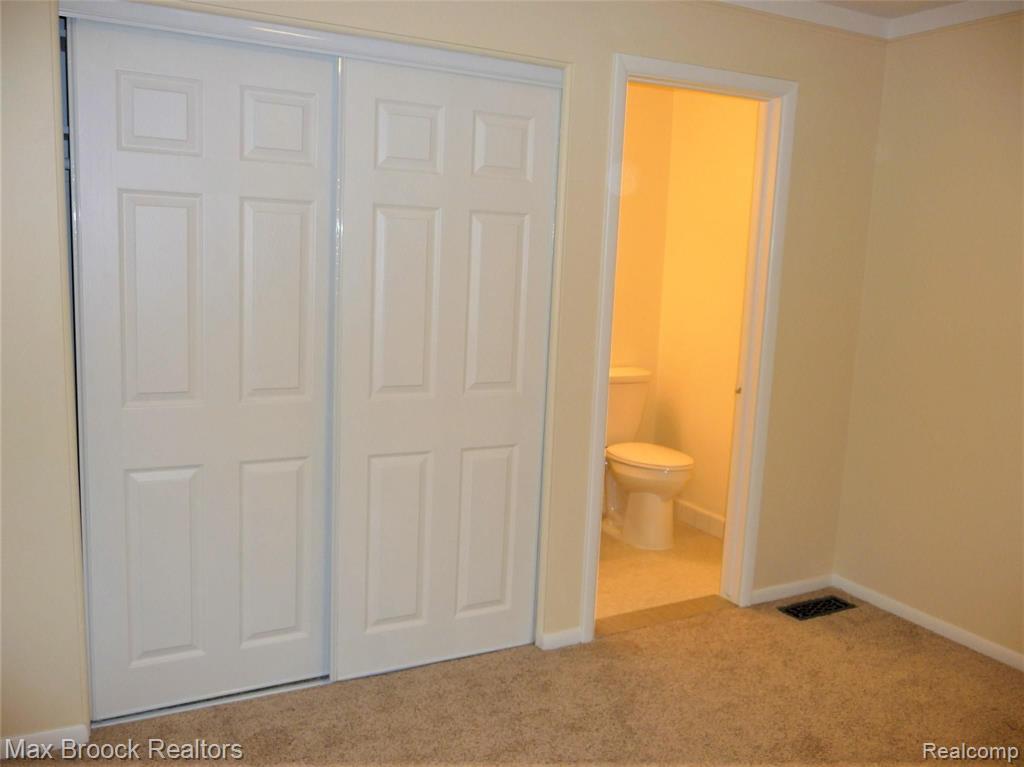 1155 Derby Road Birmingham, MI 48009 - Photo 12 of 14