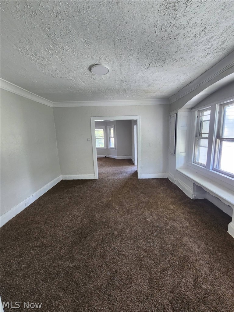 974 Eddy Road Cleveland, OH 44108 - Photo 12 of 48
