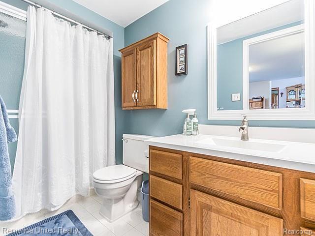 6199 Raintree Drive Canton, MI 48187 - Photo 18 of 38 _dsc0072.jpg