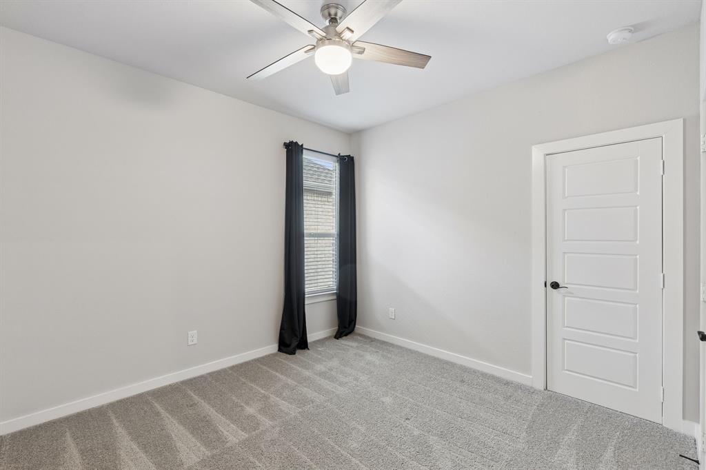 532 Remington Road Celina, TX 75009 - Photo 28 of 33 2nd Floor bedroom