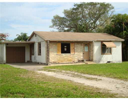 1876 Donnell Road West Palm Beach, FL 33409 - Photo 1 of 11 Primary Photo
