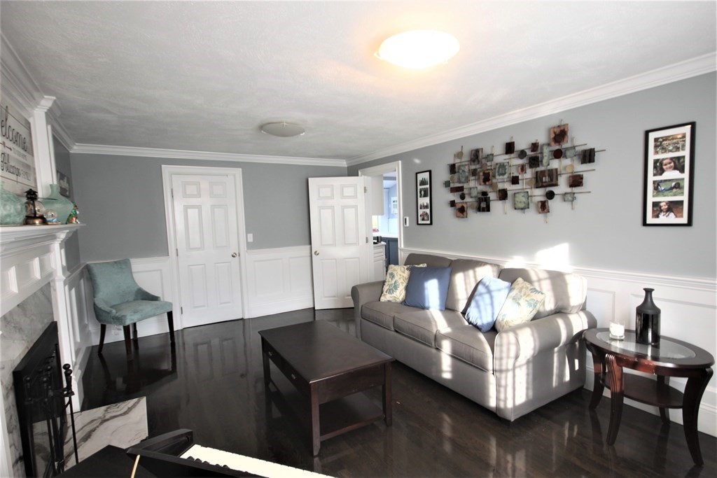 96 Coolidge Circle Northborough, MA 01532 - Photo 14 of 41