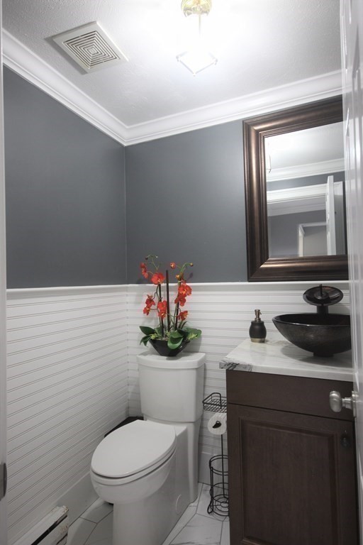 96 Coolidge Circle Northborough, MA 01532 - Photo 16 of 41