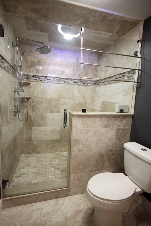 96 Coolidge Circle Northborough, MA 01532 - Photo 22 of 41