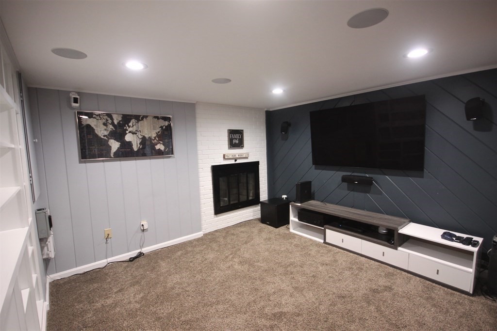 96 Coolidge Circle Northborough, MA 01532 - Photo 31 of 41