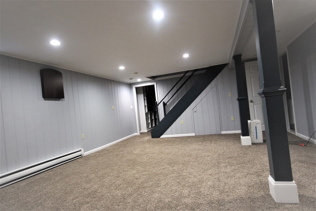 96 Coolidge Circle Northborough, MA 01532 - Photo 35 of 41