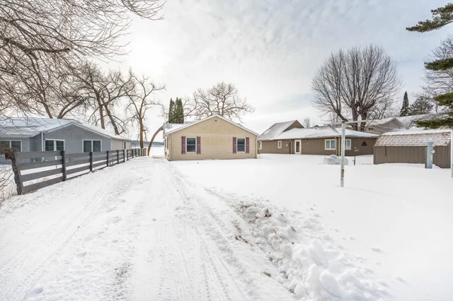 $375,000 | 32854 Bluegill Drive, Underwood, MN 56586