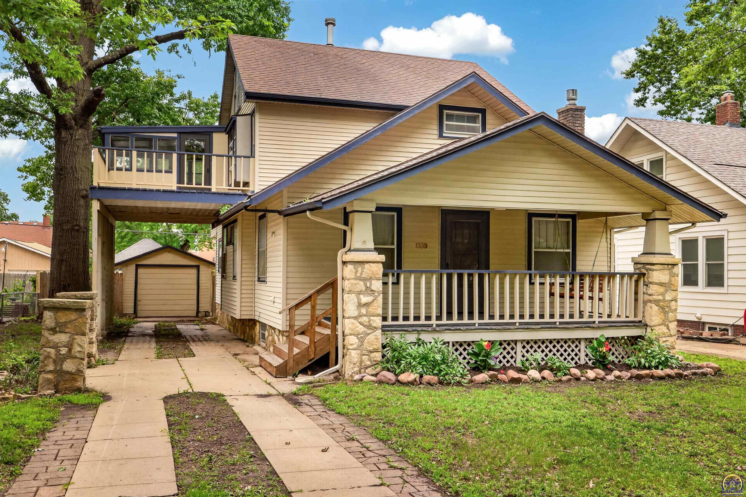1339 Southwest High Avenue Topeka, KS 66604 - Photo 1 of 33