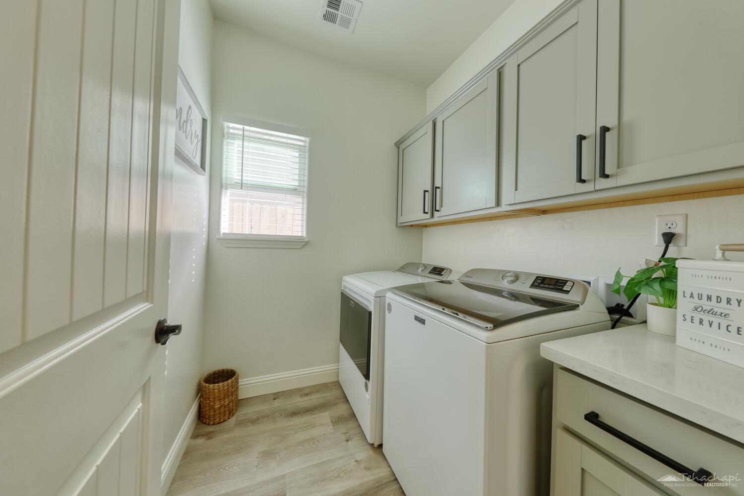 27910 Crofun Road Tehachapi, CA 93561 - Photo 27 of 42 Gallery Image 27