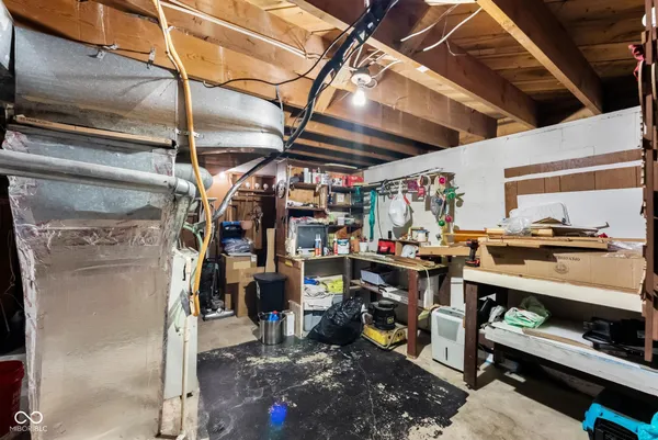 $219,900 | 830 South Main Street, Brownstown, IN 47220