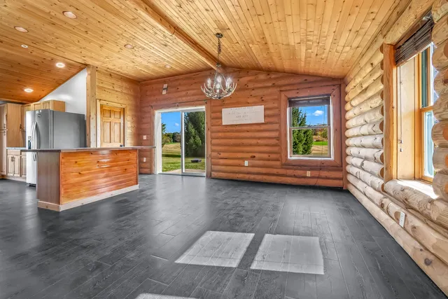 $280,000 | 10149 Dennings Road, Jonesville, MI 49250