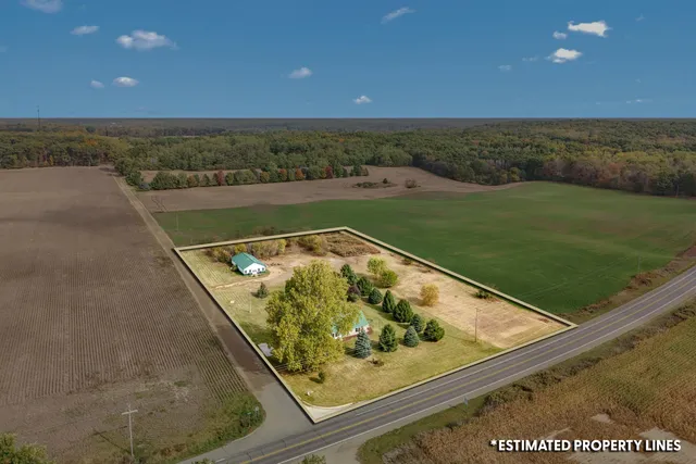 $280,000 | 10149 Dennings Road, Jonesville, MI 49250