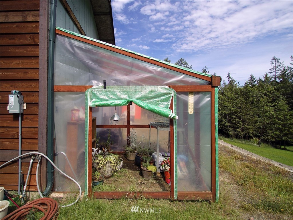 593 Colville Road Port Angeles, WA 98363 - Photo 38 of 40 Gallery Image 38