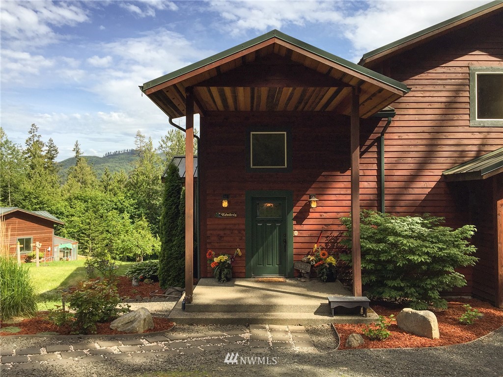593 Colville Road Port Angeles, WA 98363 - Photo 6 of 40 Gallery Image 6
