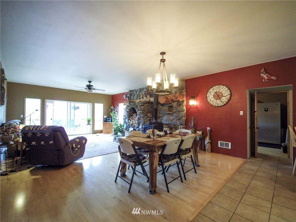 593 Colville Road Port Angeles, WA 98363 - Photo 7 of 40 Gallery Image 7