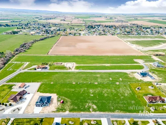 $155,000 | 2541 East 3759th Twin Falls, Twin Falls, ID 83301