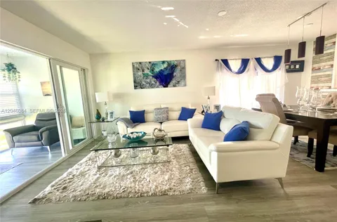 $170,000 | 5980 Northwest 64th Avenue, Unit 312, Tamarac, FL 33319