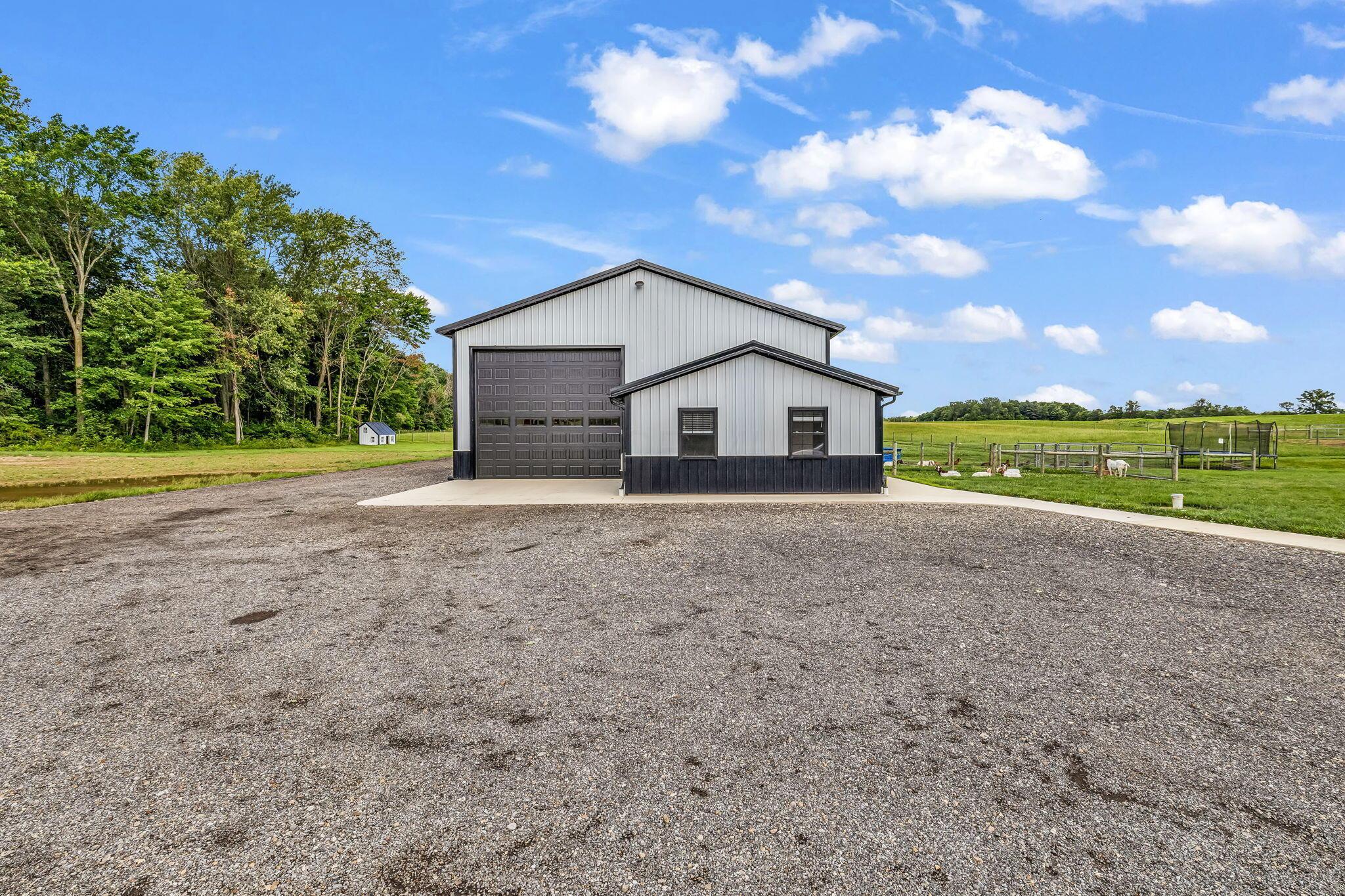 6445 Sycamore Road Centerburg, OH 43011 - Photo 9 of 86