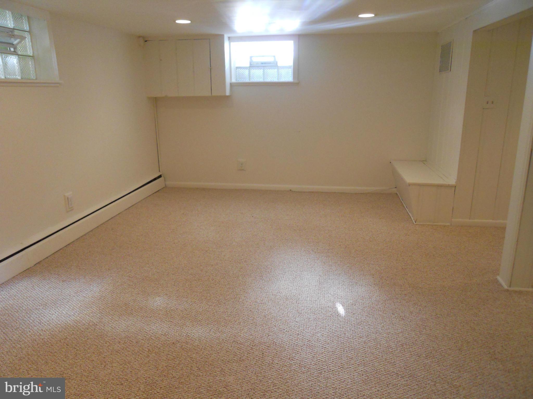 7311 Knollwood Road Baltimore, MD 21286 - Photo 21 of 30 a view of a room with an empty space