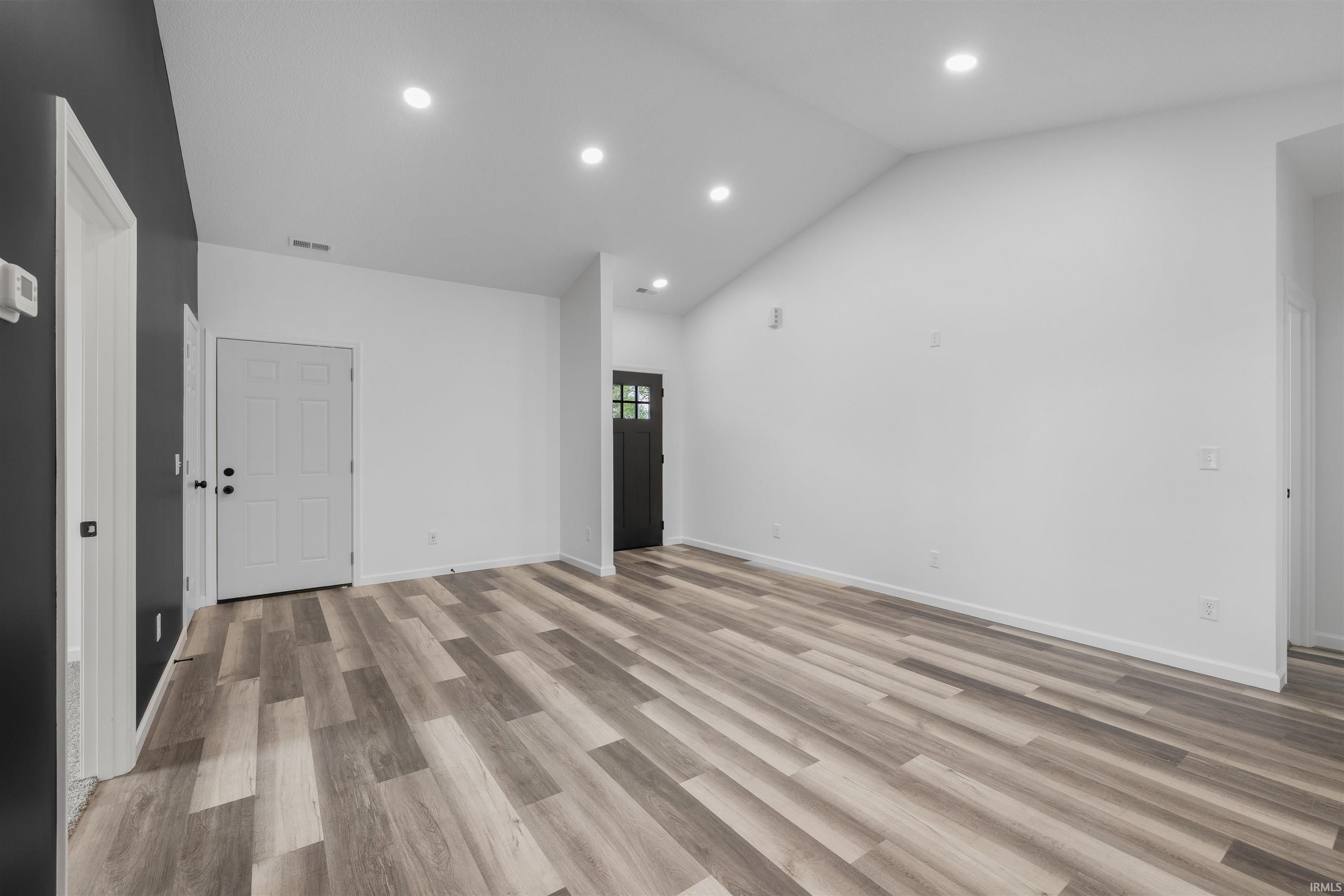 2611 Sheridan Road Fort Wayne, IN 46803 - Photo 18 of 36
