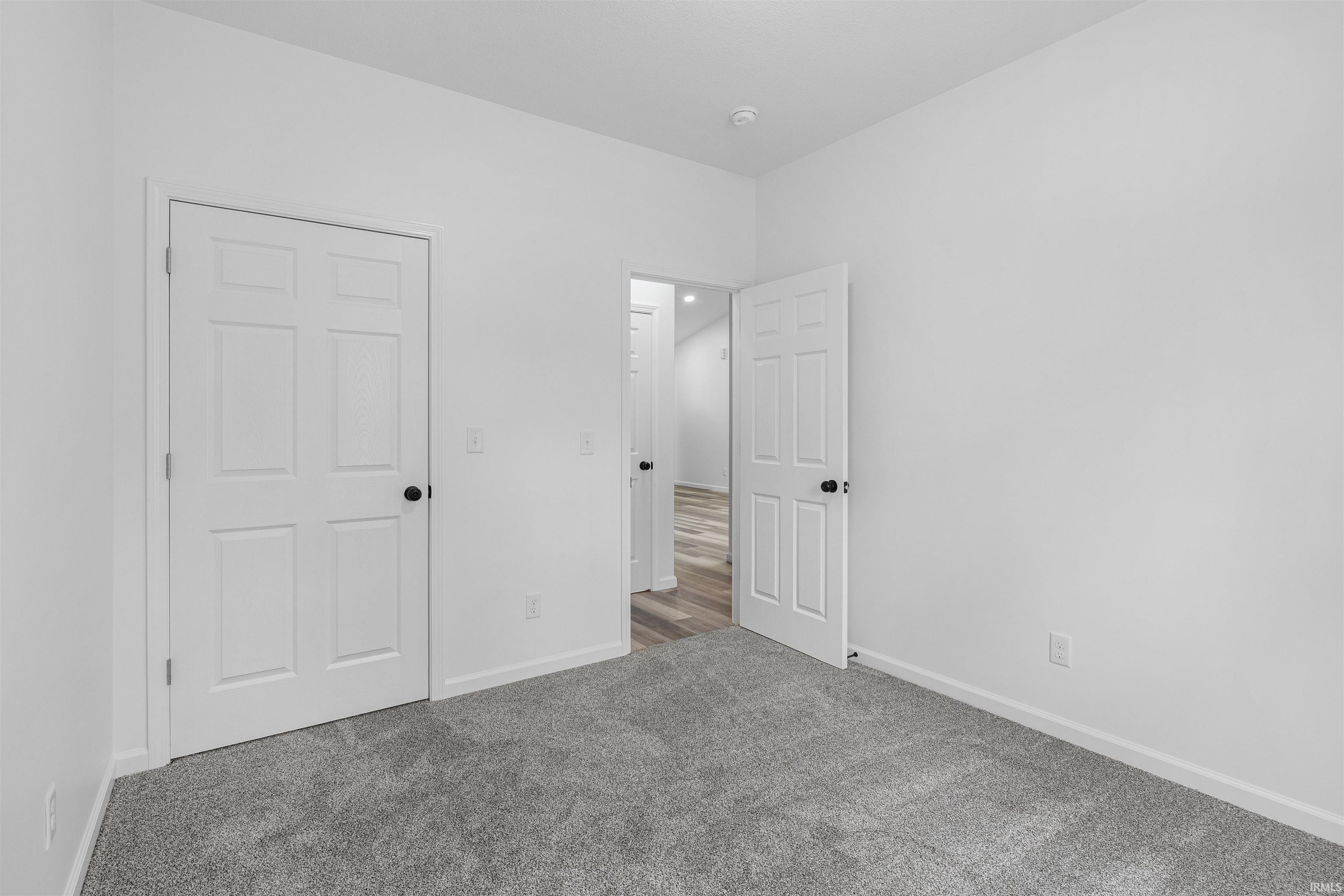 2611 Sheridan Road Fort Wayne, IN 46803 - Photo 28 of 36