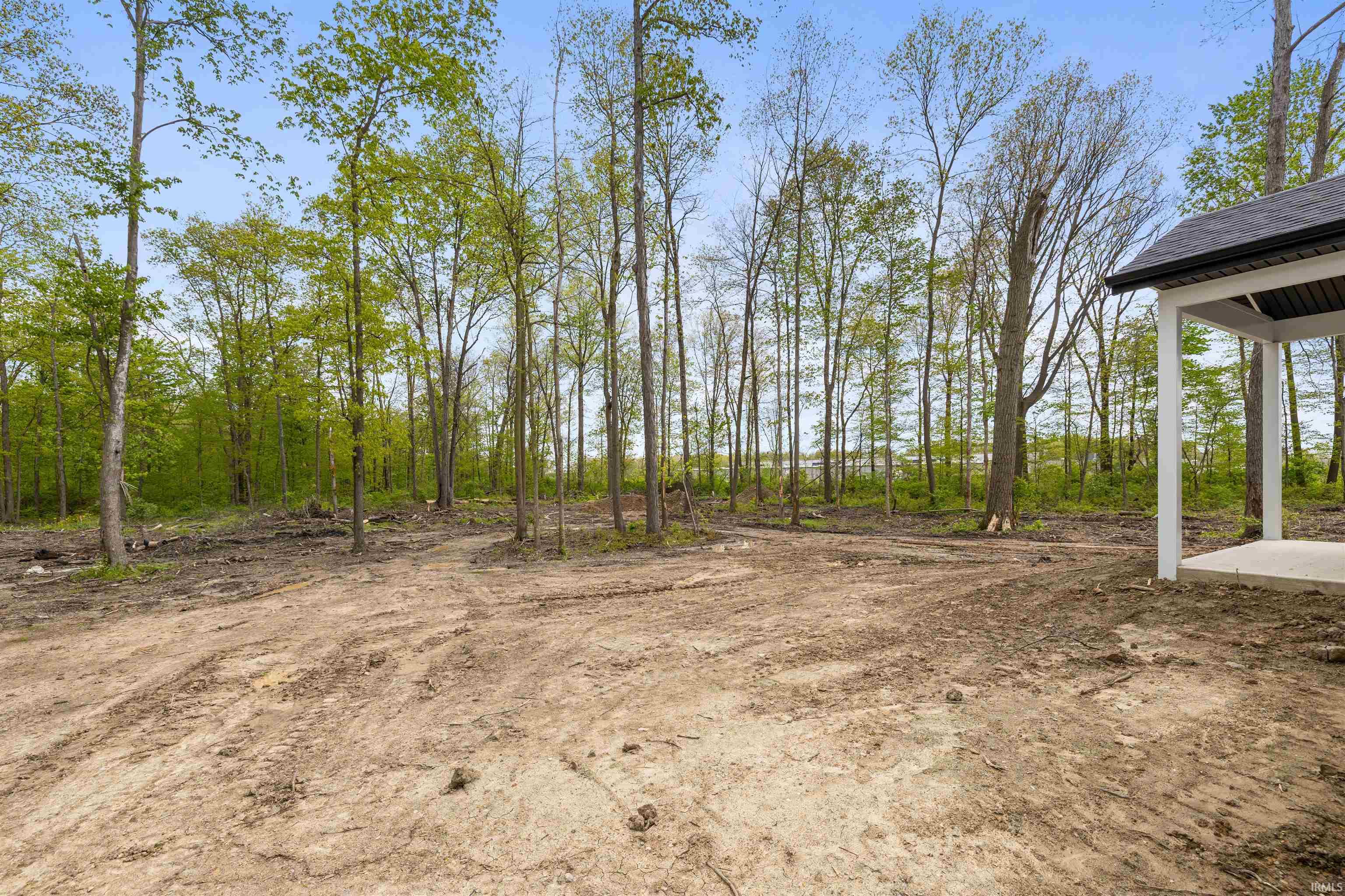 2611 Sheridan Road Fort Wayne, IN 46803 - Photo 5 of 36