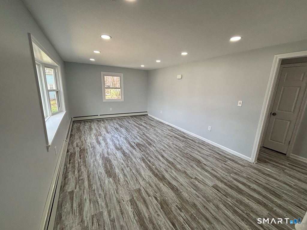 26 Bailey Road Enfield, CT 06082 - Photo 13 of 38