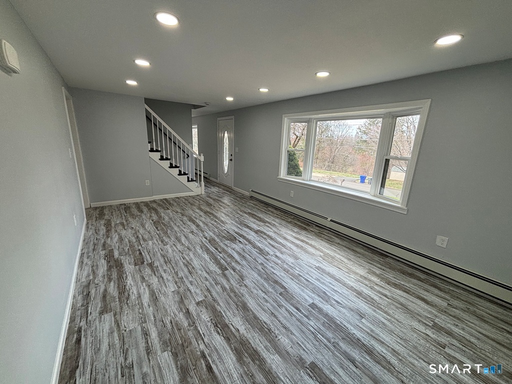 26 Bailey Road Enfield, CT 06082 - Photo 16 of 38