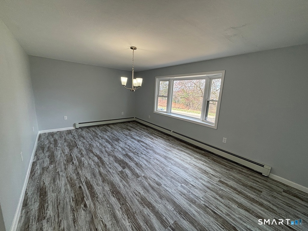 26 Bailey Road Enfield, CT 06082 - Photo 7 of 38