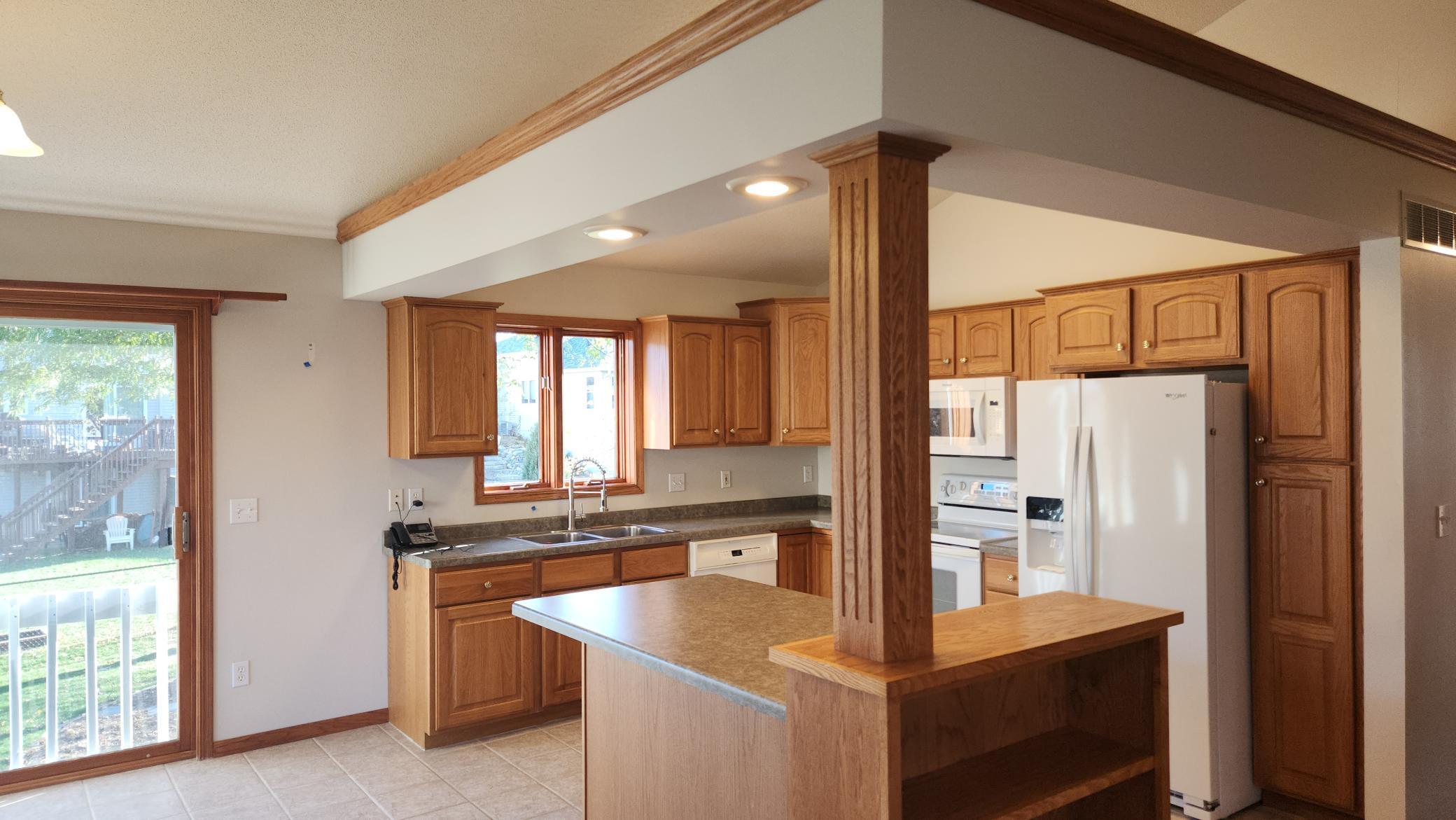 920 Plymouth Lane Northwest Rochester, MN 55901 - Photo 4 of 33