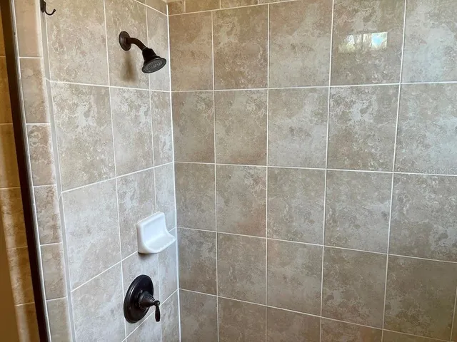 $4,250 | 15604 Hampton Village Drive, Tampa, FL 33618