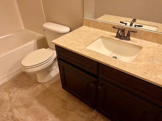 $4,250 | 15604 Hampton Village Drive, Tampa, FL 33618