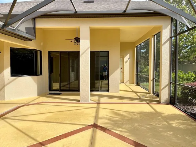 $4,250 | 15604 Hampton Village Drive, Tampa, FL 33618