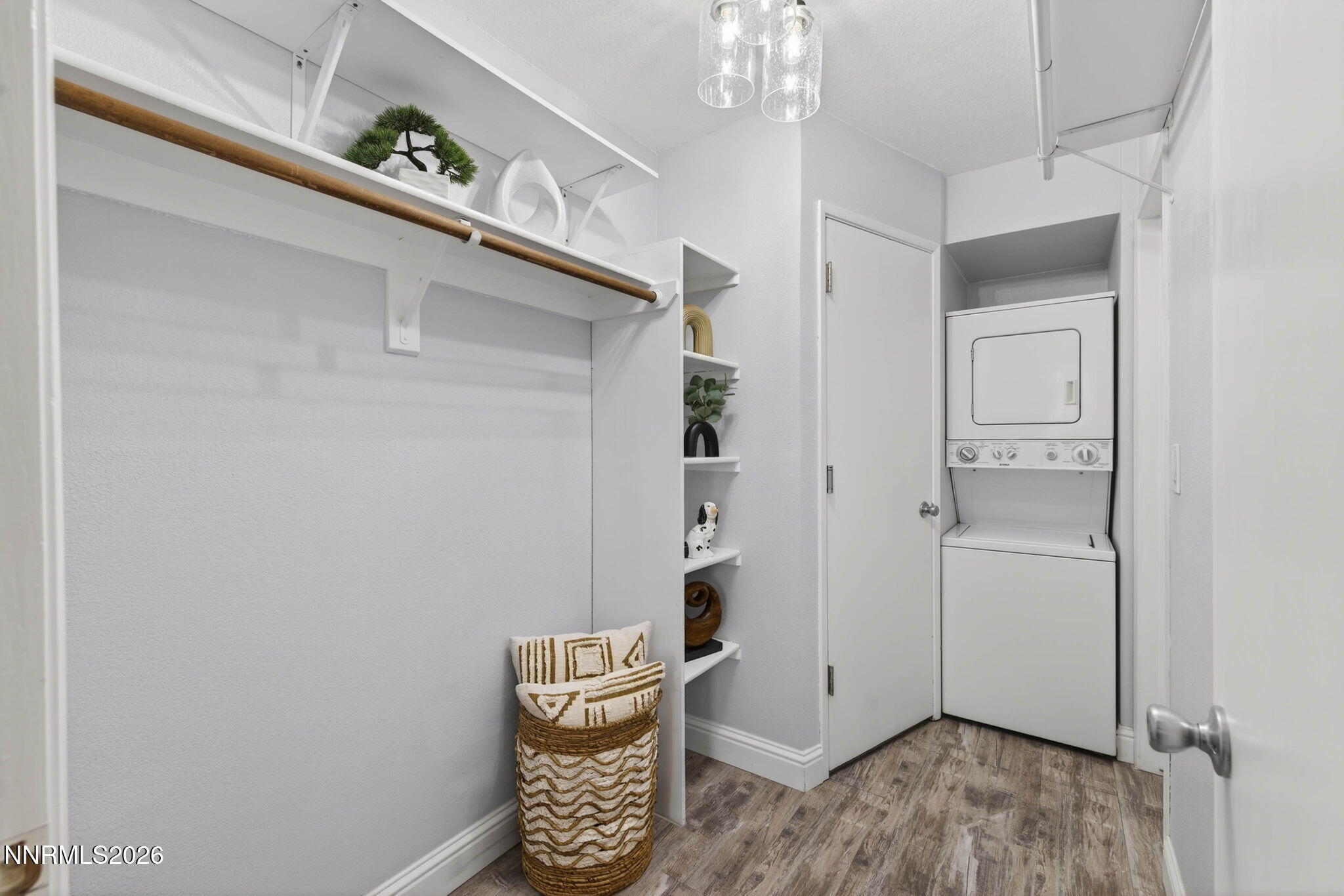 1485 Selmi Drive Reno, NV 89512 - Photo 22 of 27 23-web-or-mls-1485 Selmi-23