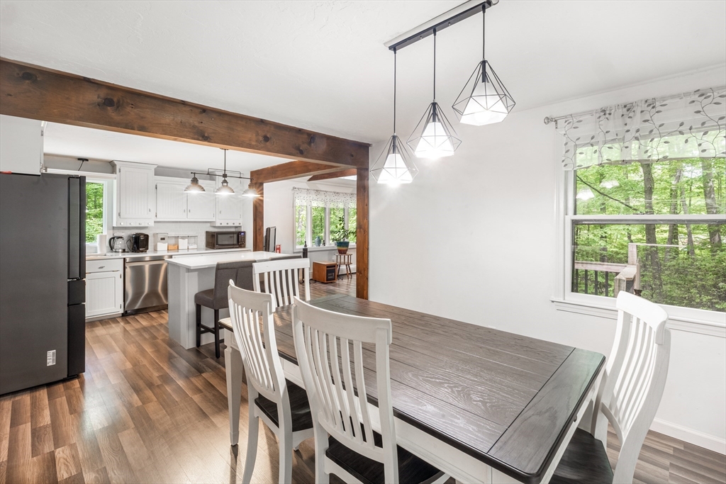 9 Colonial Road Sutton, MA 01590 - Photo 14 of 35