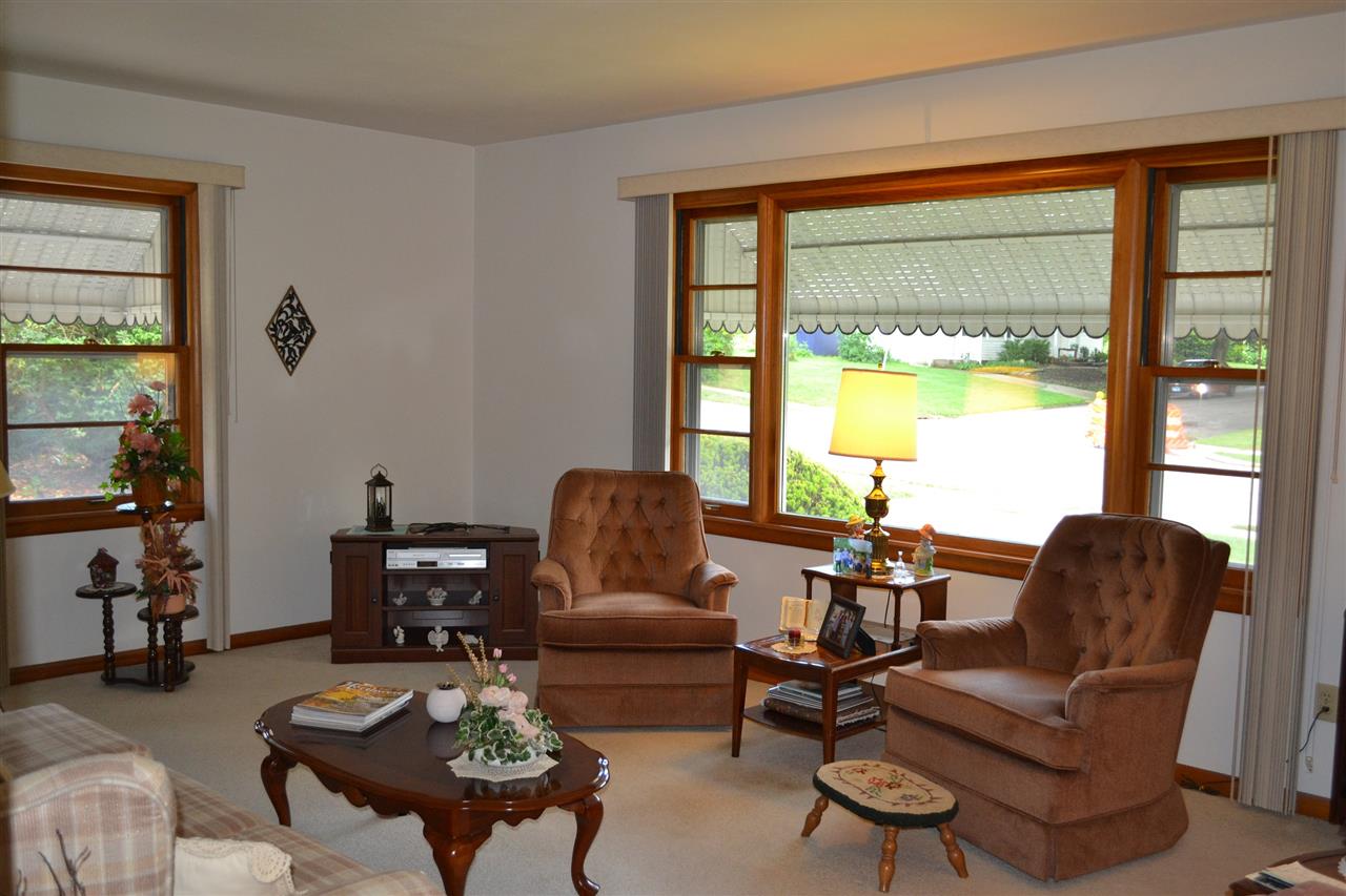 2330 Pelham Road Rockford, IL 61107 - Photo 4 of 18 Gallery Image 4