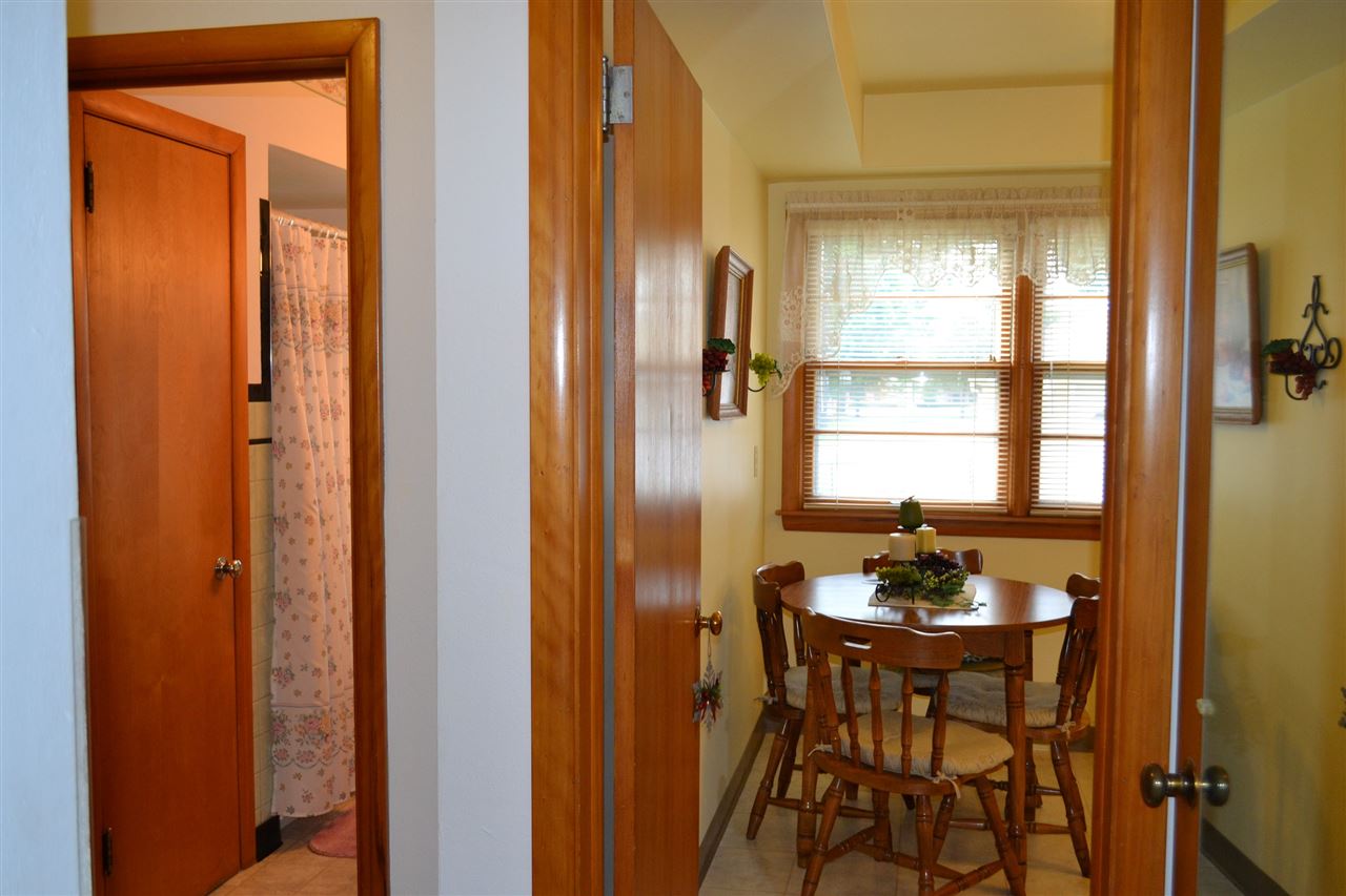 2330 Pelham Road Rockford, IL 61107 - Photo 5 of 18 Gallery Image 5