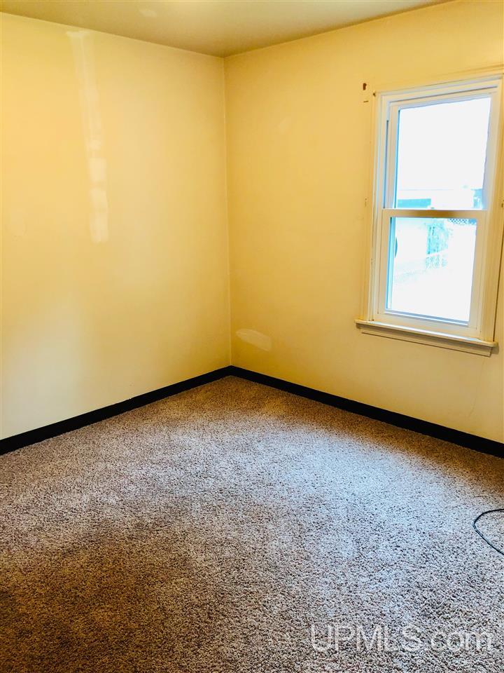 290 Marble Street Ishpeming, MI 49849 - Photo 10 of 13 Gallery Image 10