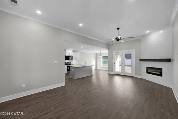 $299,900 | 18 Easington Cove, Jackson, TN 38305