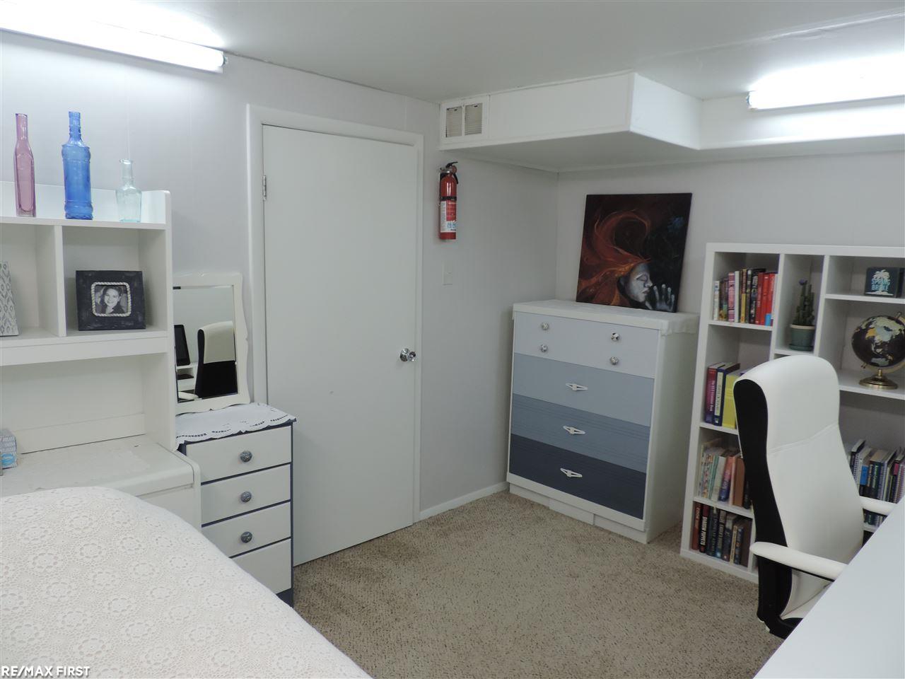 2125 West 14 Mile Road Royal Oak, MI 48073 - Photo 18 of 21