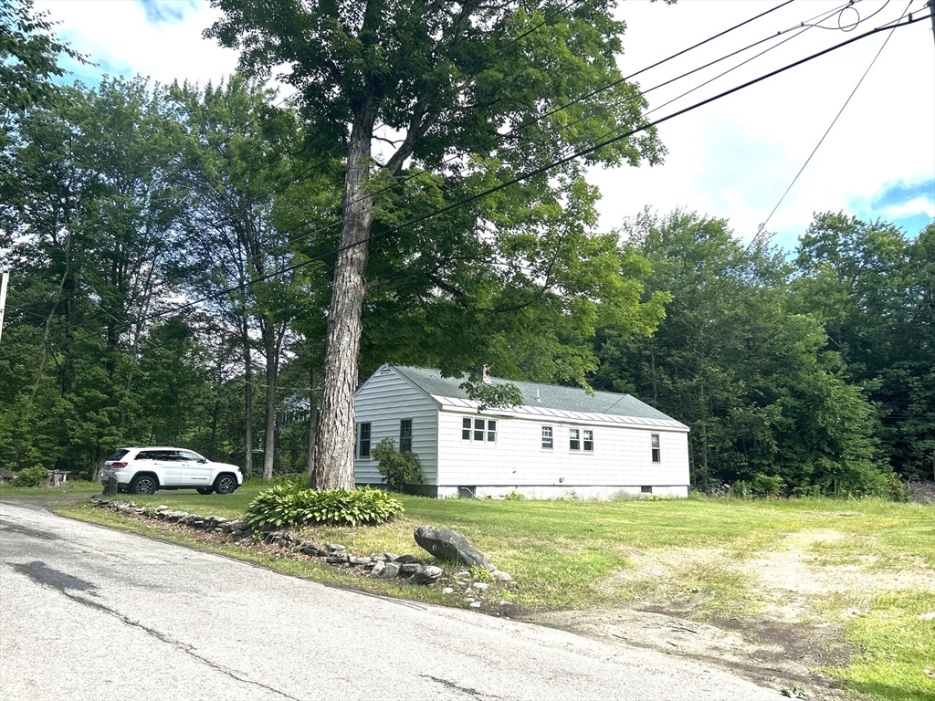61 Carruth Road Templeton, MA 01468 - Photo 4 of 31