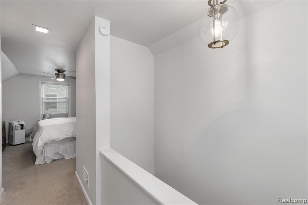 518 Roth Boulevard Clawson, MI 48017 - Photo 17 of 25 Gallery Image 17