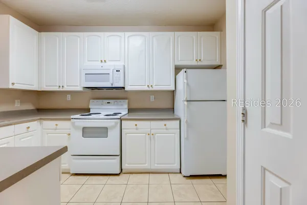 $225,000 | 100 Kensington Boulevard, Unit 1404, Bluffton, SC 29910