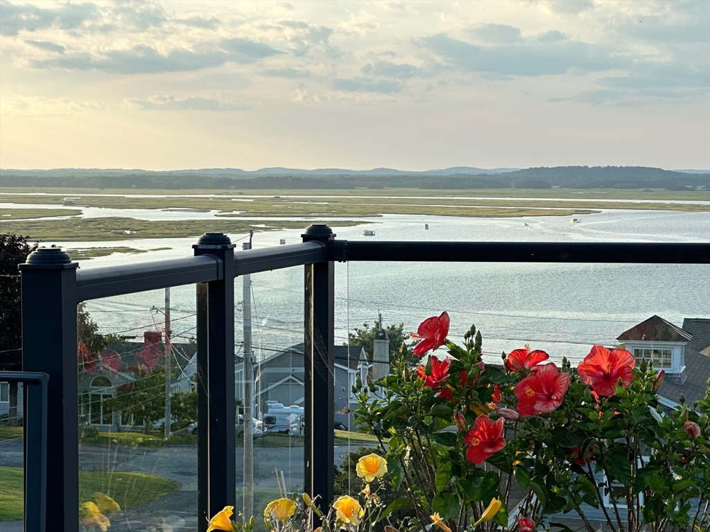 8 Goldfinch Way Ipswich, MA 01938 - Photo 9 of 41