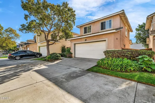 $700,000 | 208 Bolero Lane, Oxnard, CA 93036