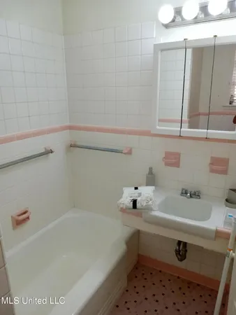 $295,000 | 107-109 East Percy Street, Indianola, MS 38751