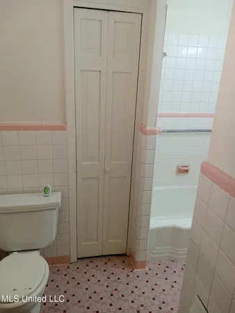 $295,000 | 107-109 East Percy Street, Indianola, MS 38751