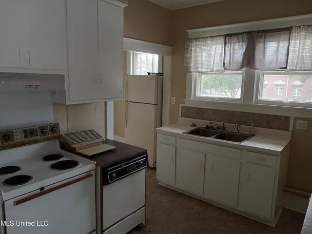 $337,000 | 107-109 East Percy Street, Indianola, MS 38751