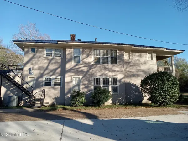 $295,000 | 107-109 East Percy Street, Indianola, MS 38751
