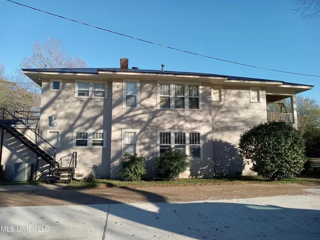 $337,000 | 107-109 East Percy Street, Indianola, MS 38751